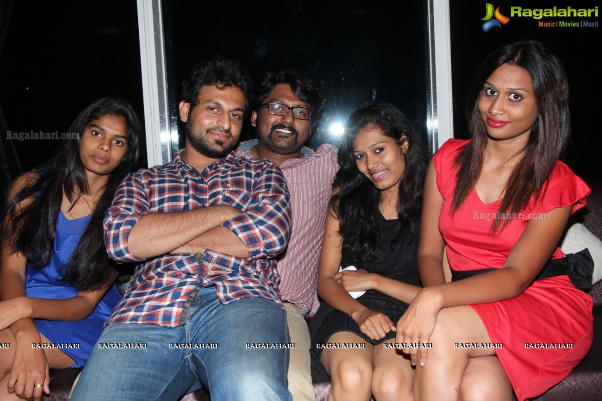 Bluemoon Ladies Night with Heroine Priya Anduluri at Club Republic, Hyderabad