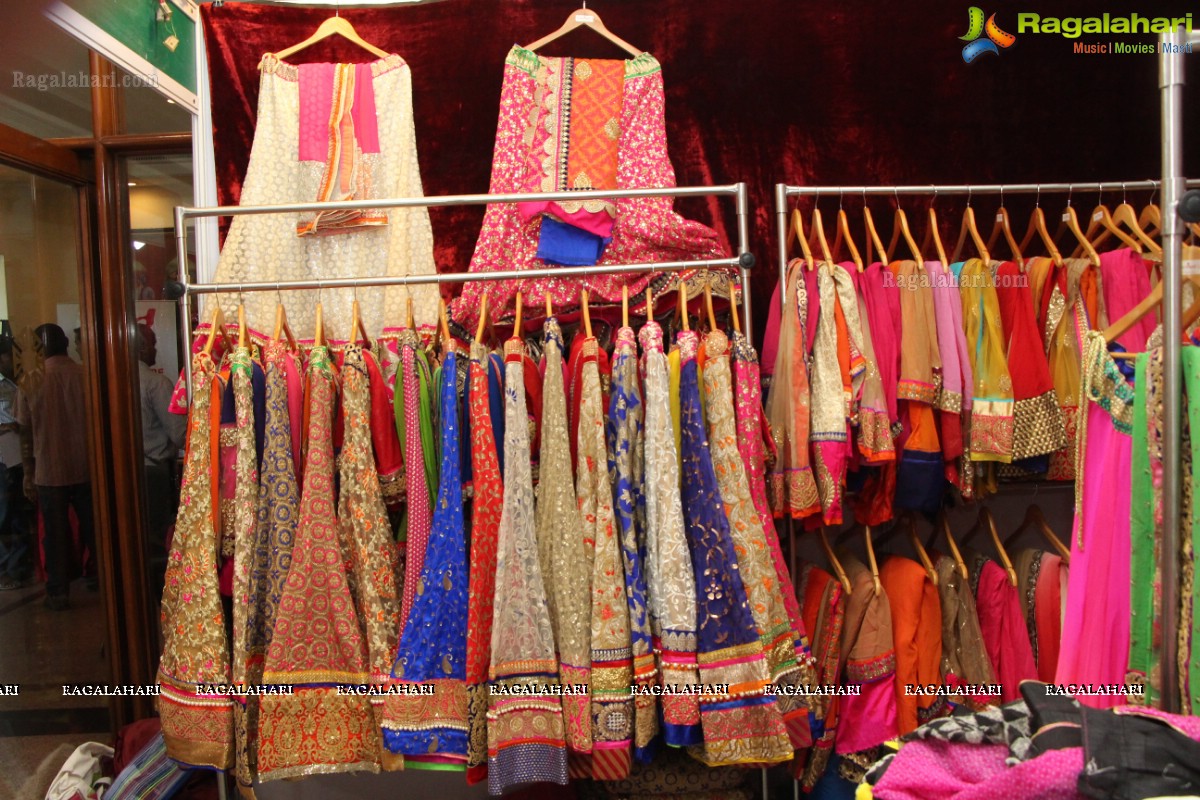 Harini launches Fashion Unlimited - A Lifestyle Exhibition in Hyderabad