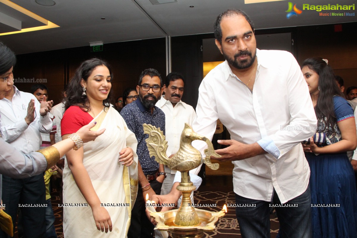 Nithya Menen inaugurates Gnana Shekar VS Art Exhibition in Hyderabad