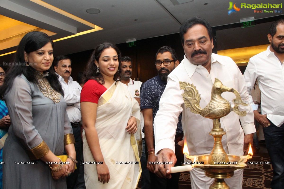 Nithya Menen inaugurates Gnana Shekar VS Art Exhibition in Hyderabad