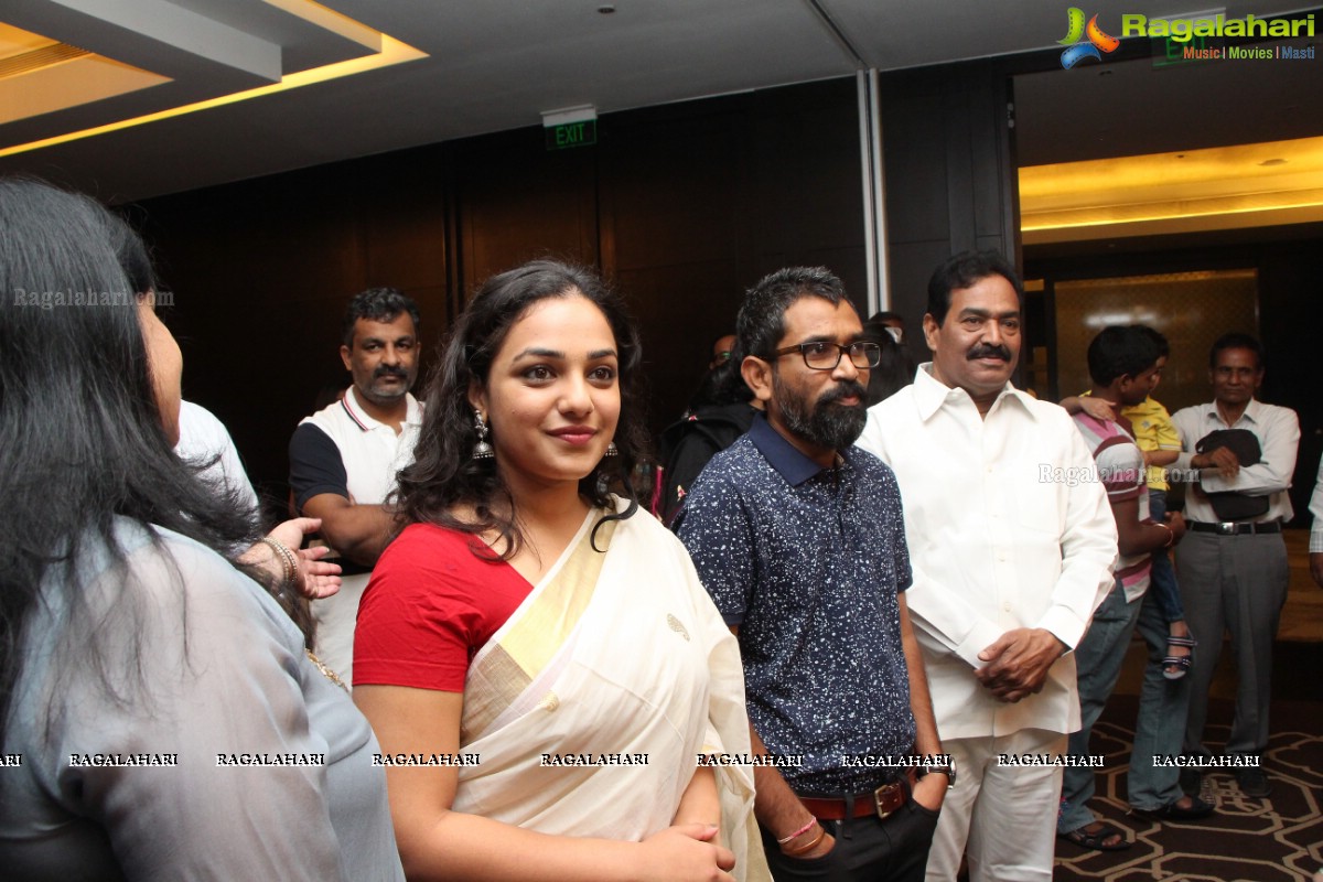 Nithya Menen inaugurates Gnana Shekar VS Art Exhibition in Hyderabad