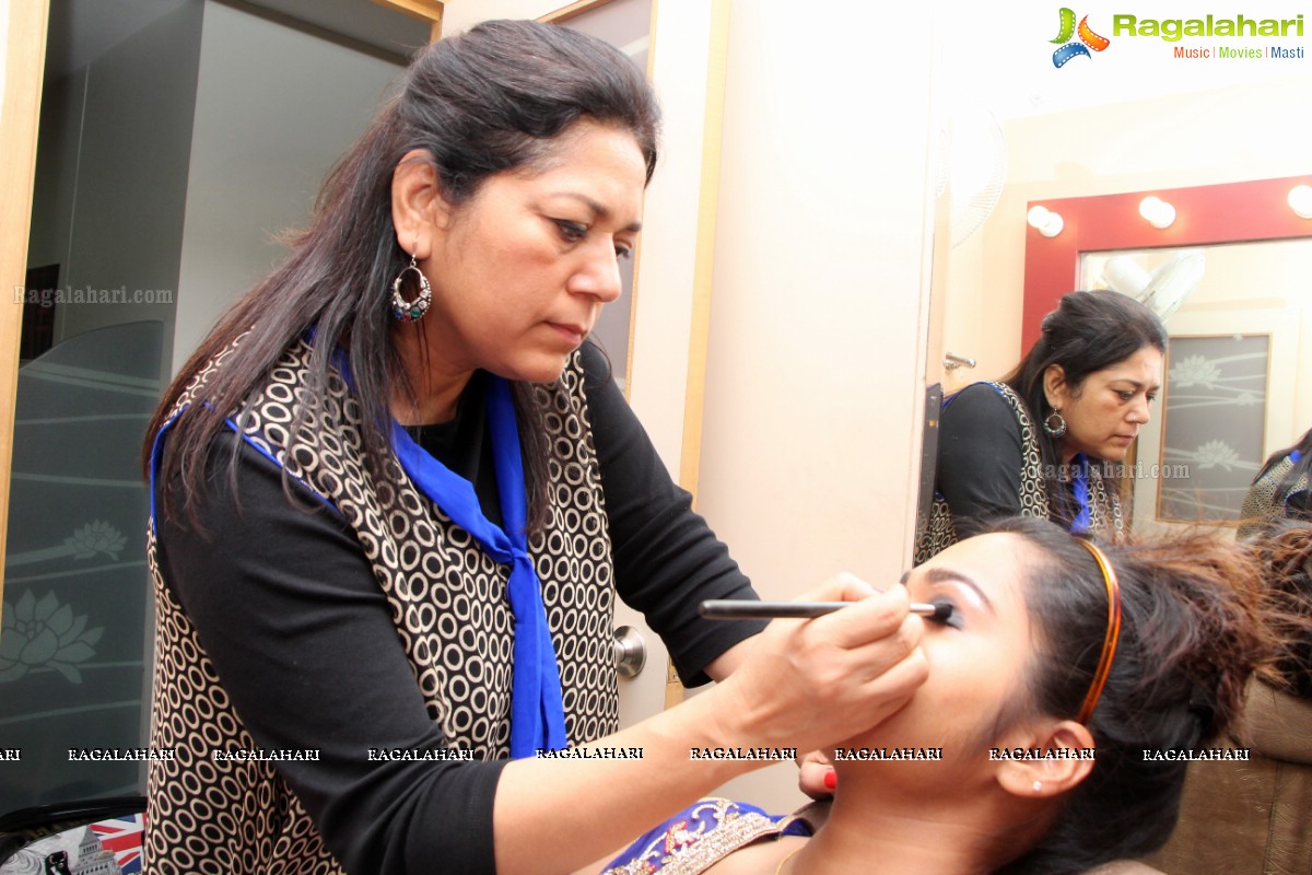Bridal Makeup Workshop by Sushma Khan at Lakme Studio, Habsiguda