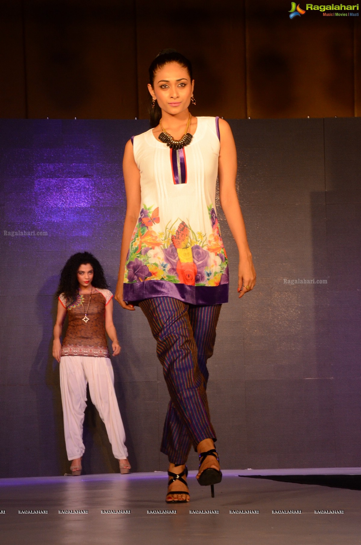 Kaira Fashion Show with Saina Nehwal