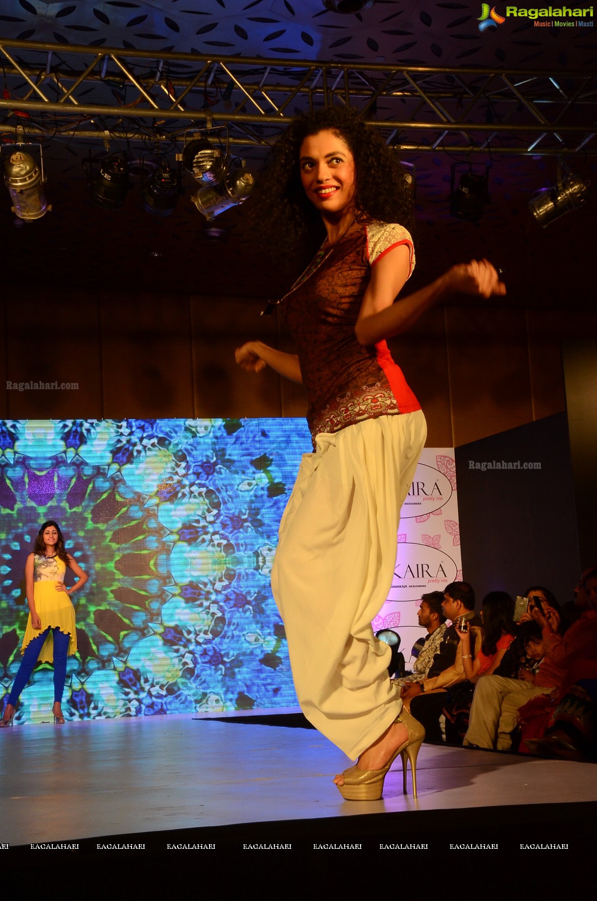 Kaira Fashion Show with Saina Nehwal