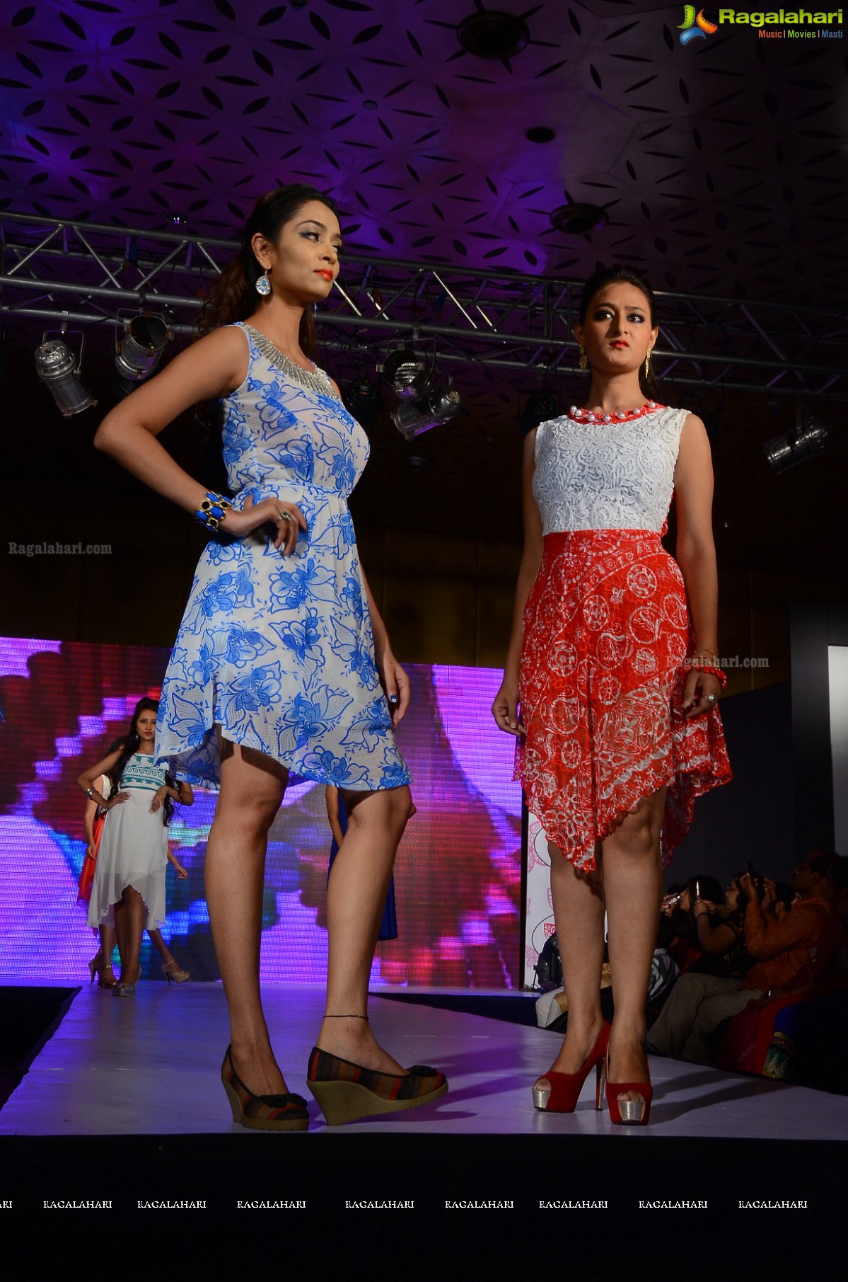 Kaira Fashion Show with Saina Nehwal