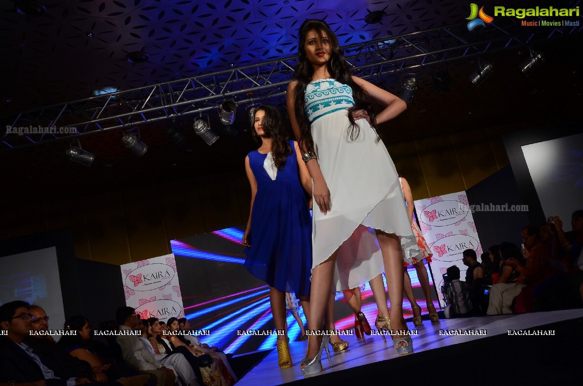 Kaira Fashion Show with Saina Nehwal