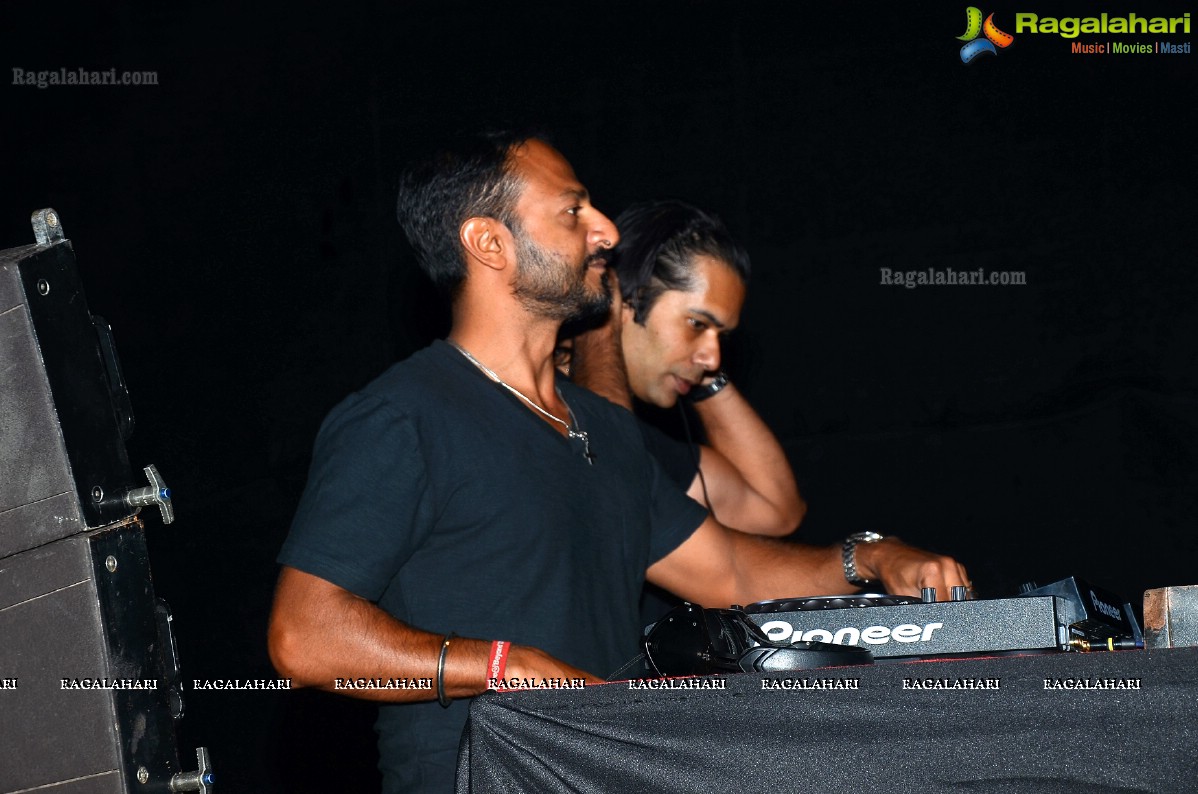 Astra feat. Bassjackers at Boulder Hills, Gachibowli, Hyderabad