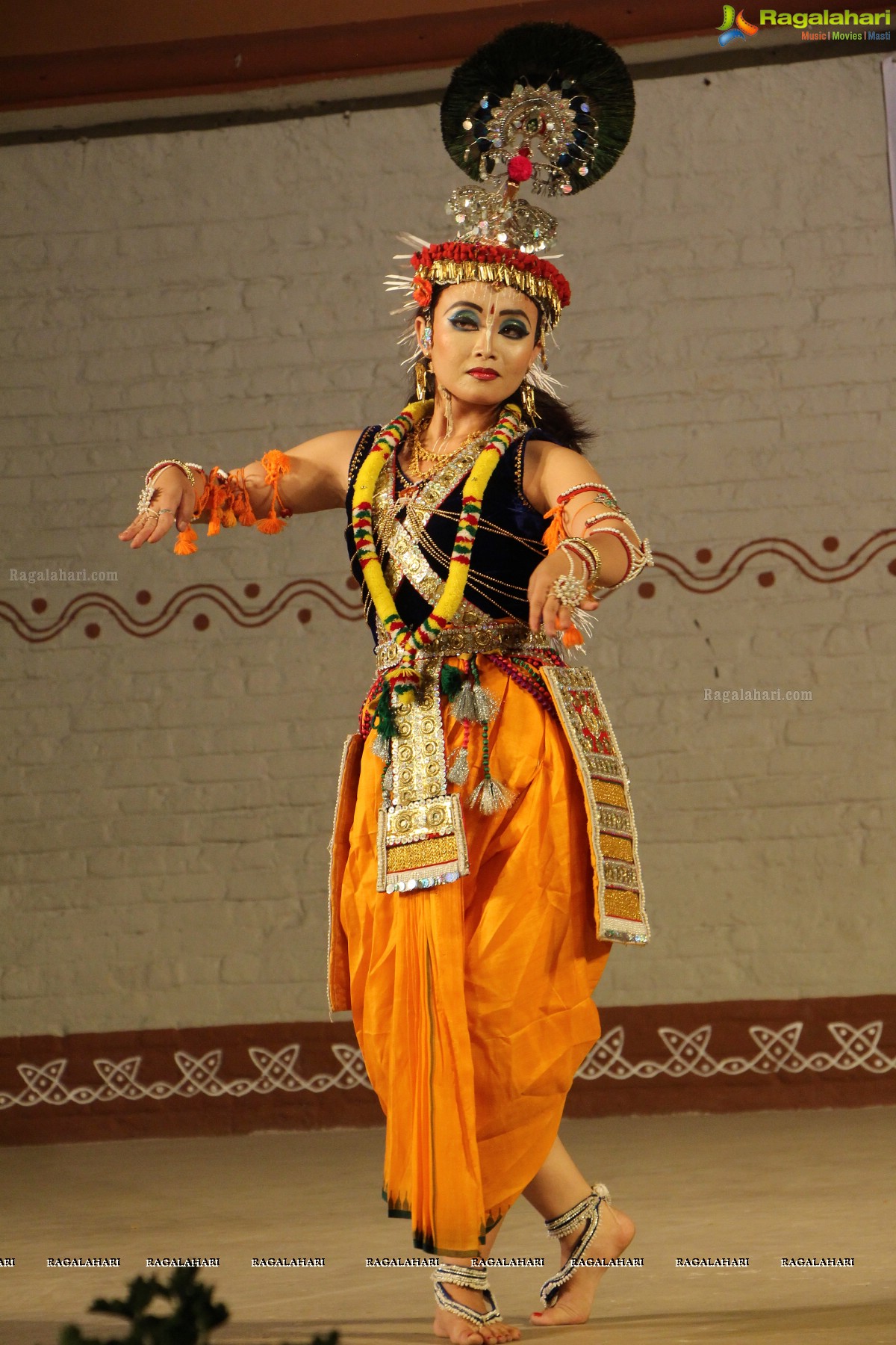 Vasant Ras and Pung Cholam By Jawahar Lal Nehru Manipuri Dance Academy, Imphal