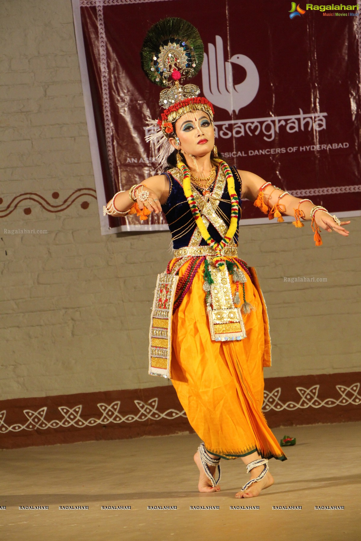 Vasant Ras and Pung Cholam By Jawahar Lal Nehru Manipuri Dance Academy, Imphal