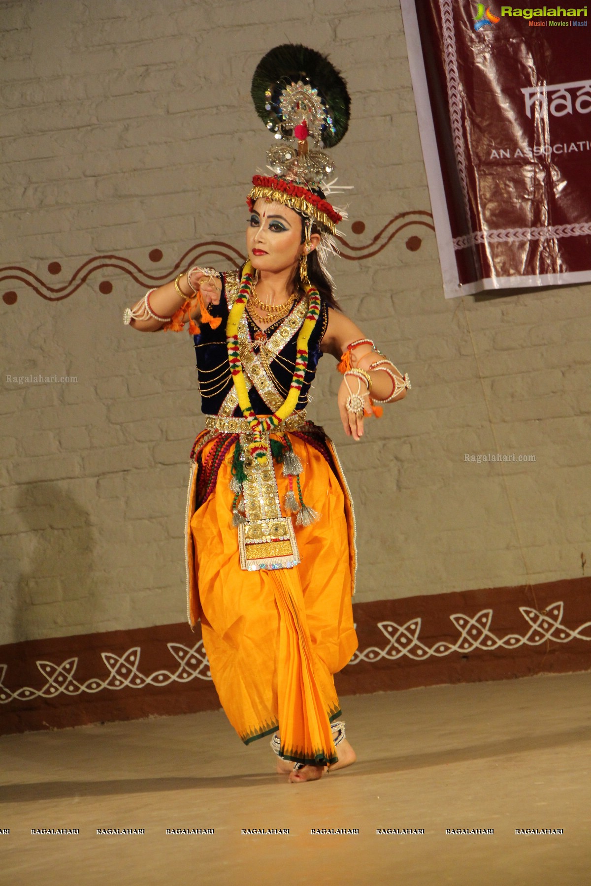 Vasant Ras and Pung Cholam By Jawahar Lal Nehru Manipuri Dance Academy, Imphal