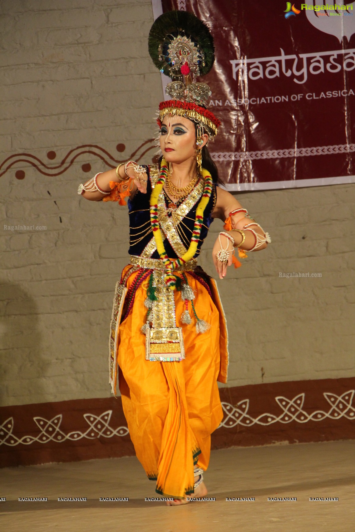 Vasant Ras and Pung Cholam By Jawahar Lal Nehru Manipuri Dance Academy, Imphal