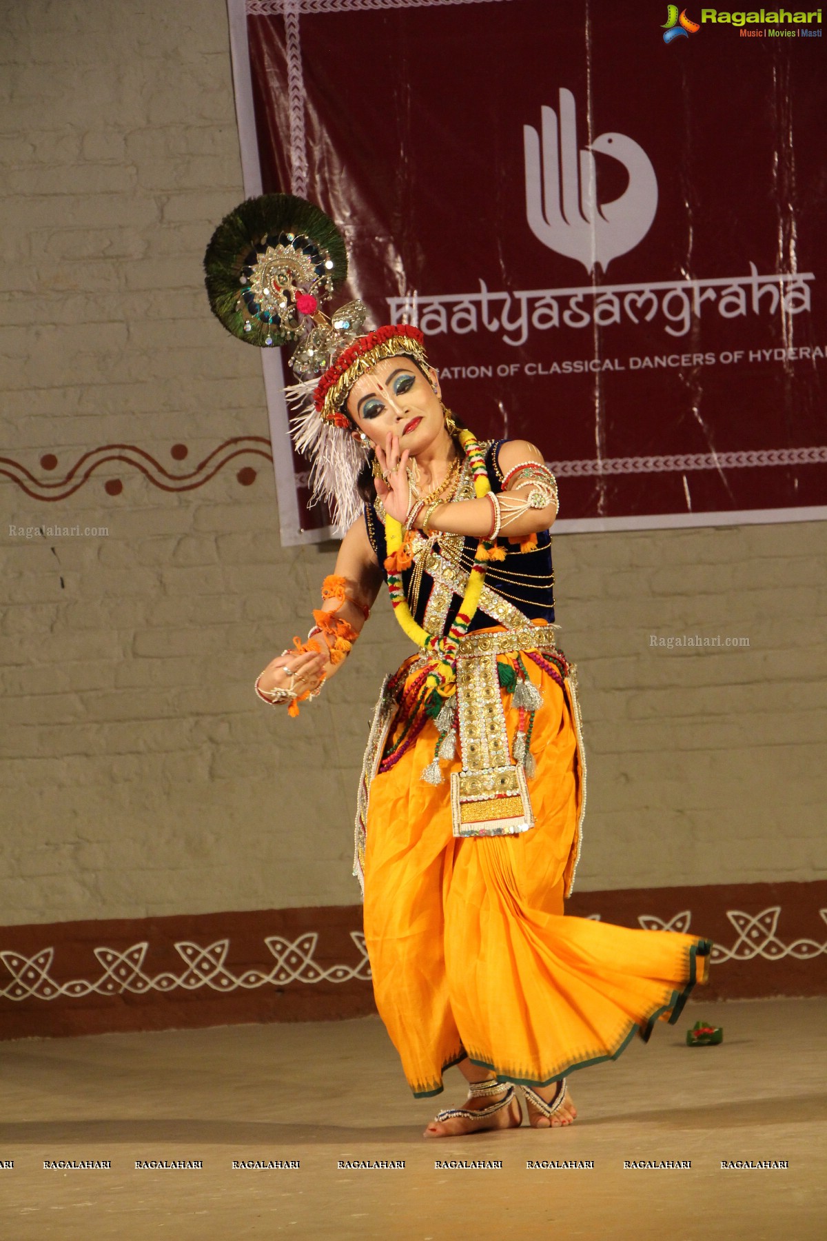 Vasant Ras and Pung Cholam By Jawahar Lal Nehru Manipuri Dance Academy, Imphal