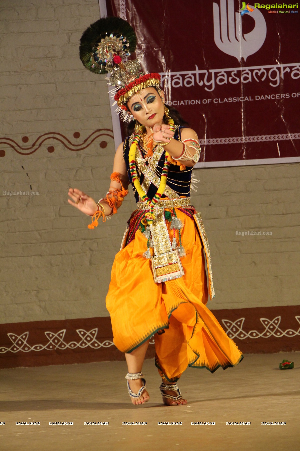 Vasant Ras and Pung Cholam By Jawahar Lal Nehru Manipuri Dance Academy, Imphal