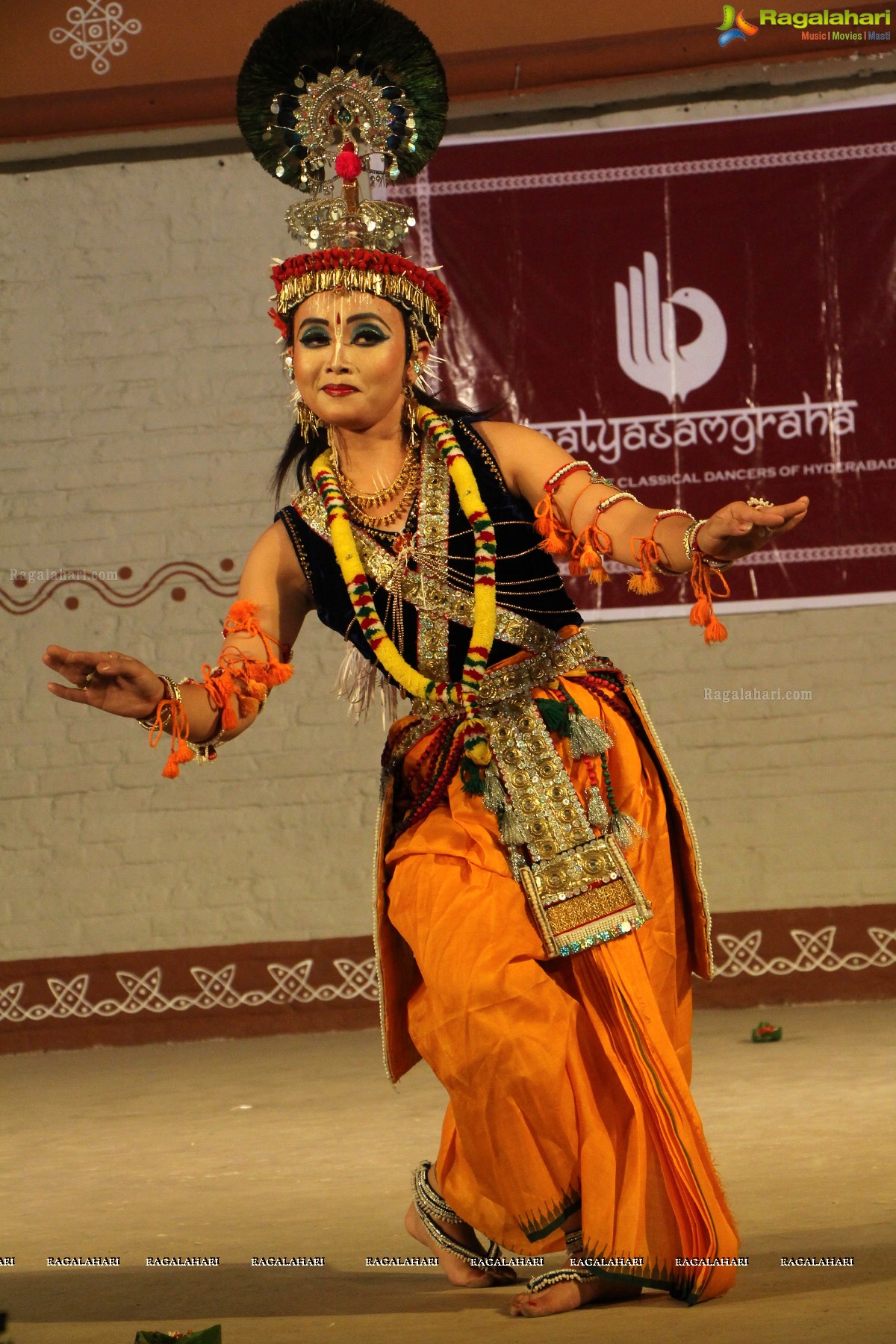 Vasant Ras and Pung Cholam By Jawahar Lal Nehru Manipuri Dance Academy, Imphal