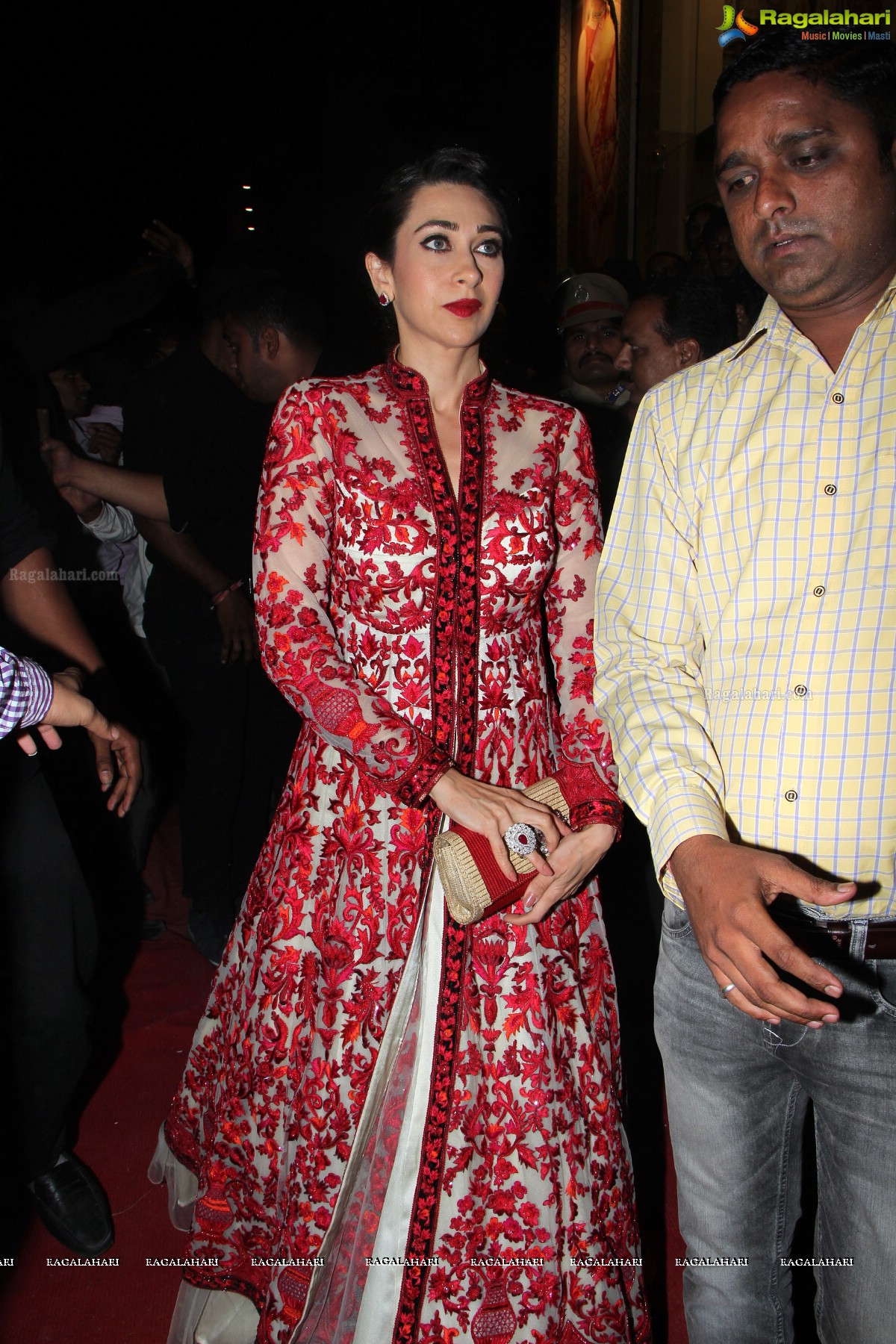 Neeru's Grand Launch by Karisma Kapoor at Kukatpally, Hyderabad