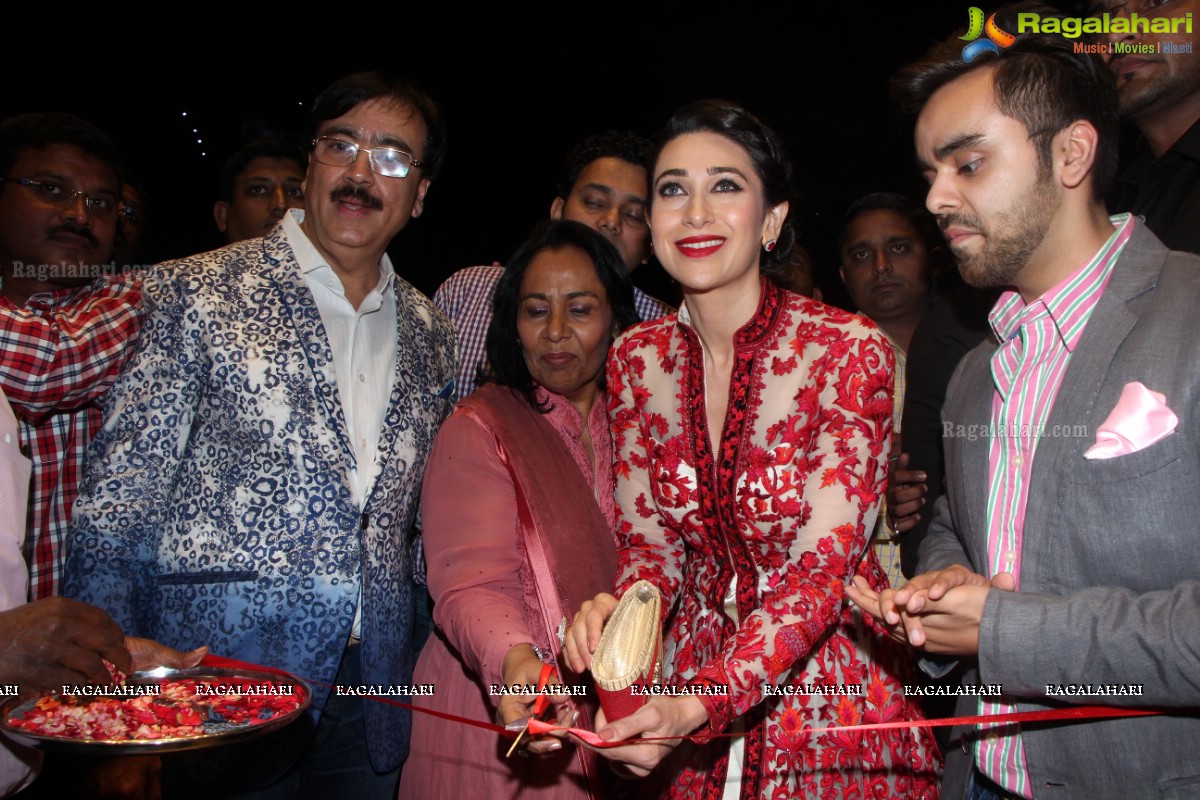 Neeru's Grand Launch by Karisma Kapoor at Kukatpally, Hyderabad