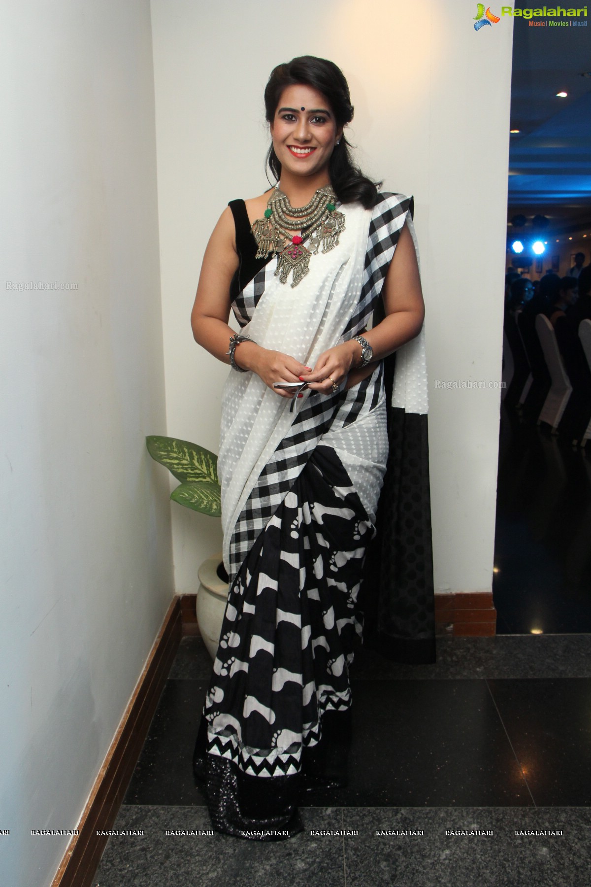 Pokaz J - Fashion Show at Muse Art Gallery, Hyderabad