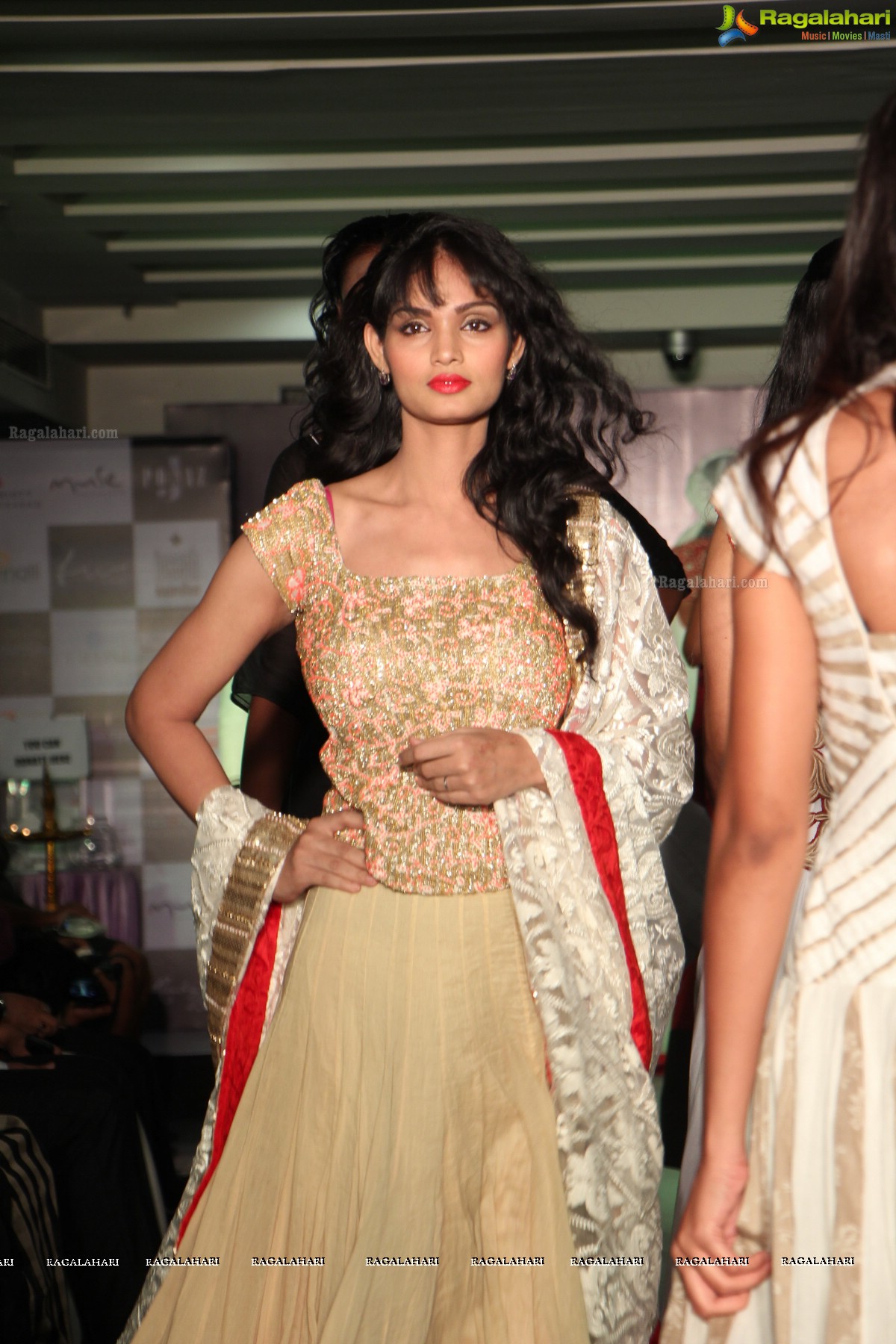 Pokaz J - Fashion Show at Muse Art Gallery, Hyderabad