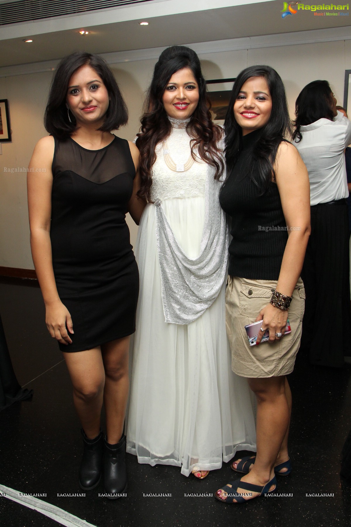 Pokaz J - Fashion Show at Muse Art Gallery, Hyderabad