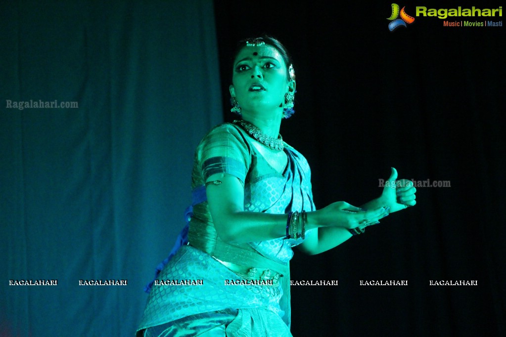 The Porous Earth: A Thematic Dance Presentation By Kiranmayee Madupu & Priya Premanand