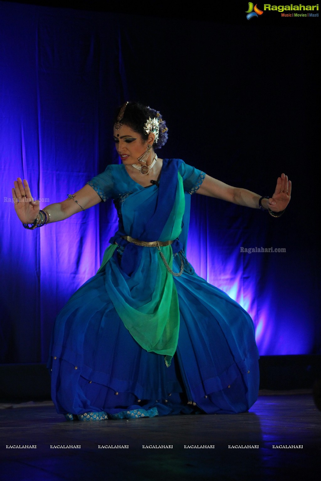 The Porous Earth: A Thematic Dance Presentation By Kiranmayee Madupu & Priya Premanand