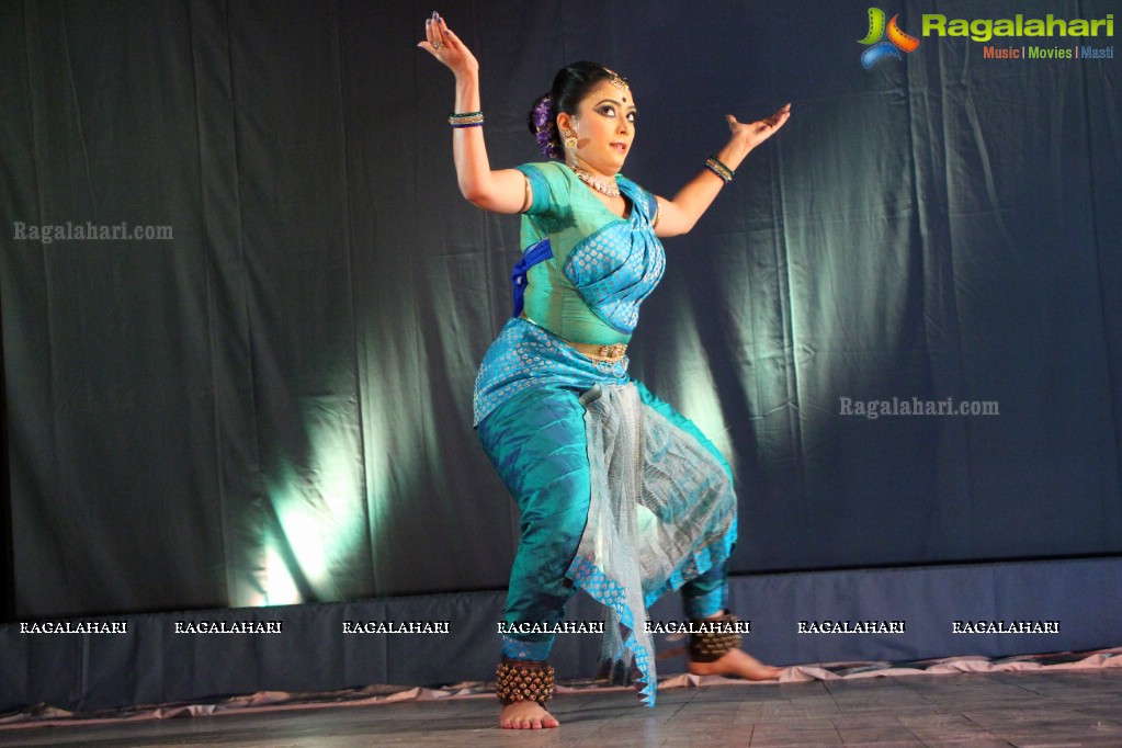 The Porous Earth: A Thematic Dance Presentation By Kiranmayee Madupu & Priya Premanand