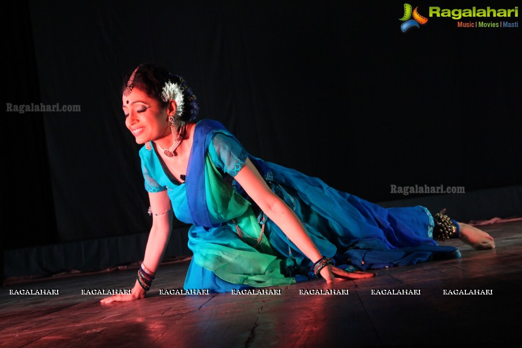 The Porous Earth: A Thematic Dance Presentation By Kiranmayee Madupu & Priya Premanand