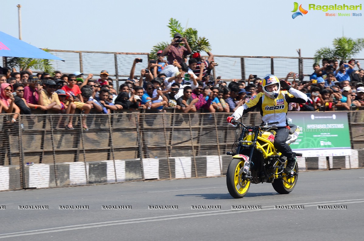 Red Bull F1 Showrun 2015 Hyderabad