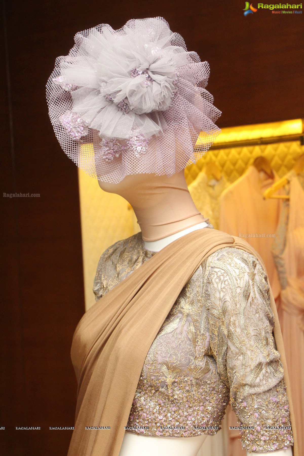 Advent of the Dawn - Spring 2015 Collection Launch by Shantanu and Nikhil