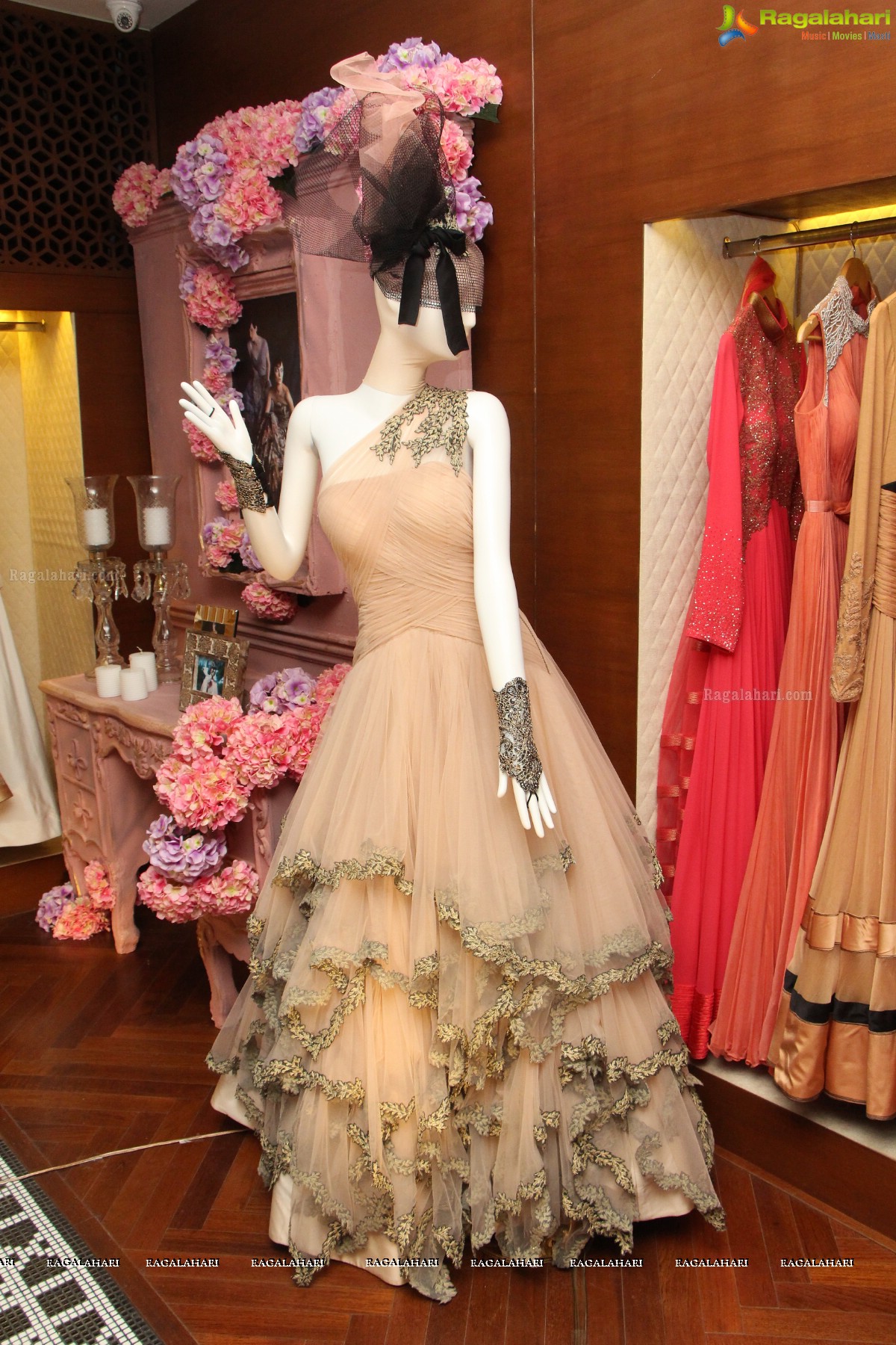 Advent of the Dawn - Spring 2015 Collection Launch by Shantanu and Nikhil