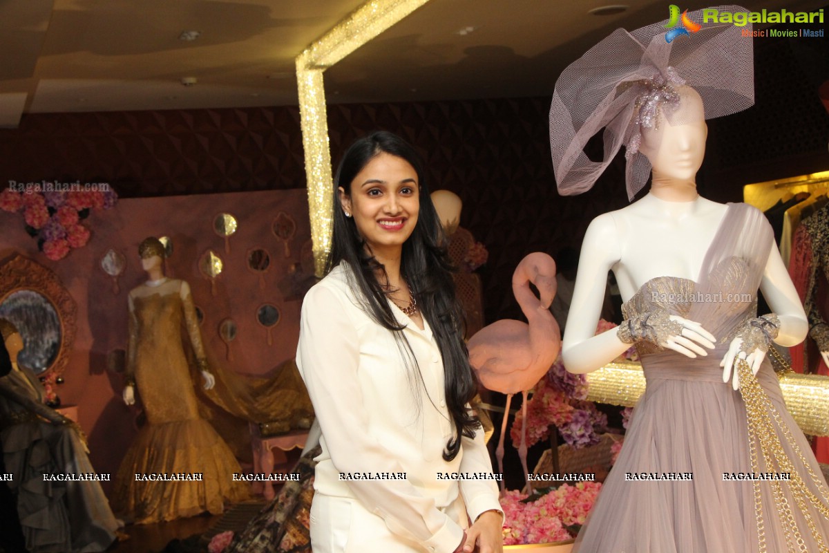 Advent of the Dawn - Spring 2015 Collection Launch by Shantanu and Nikhil