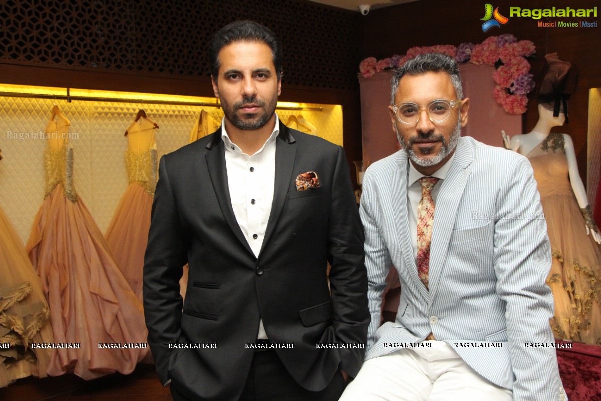 Advent of the Dawn - Spring 2015 Collection Launch by Shantanu and Nikhil