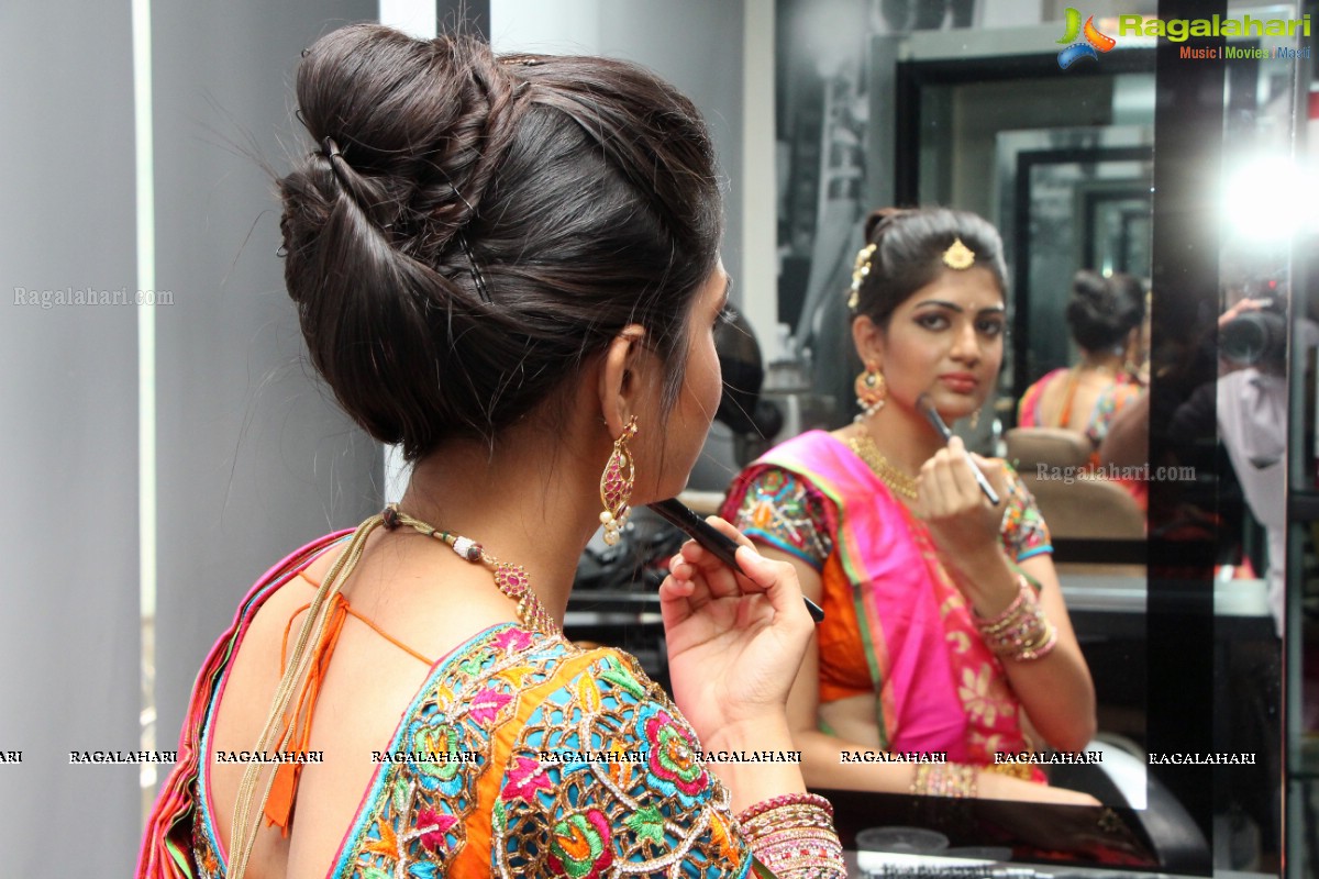 Sushma Khan Make-up Workshop at Lakme Salon, Dilsukhnagar, Hyderabad