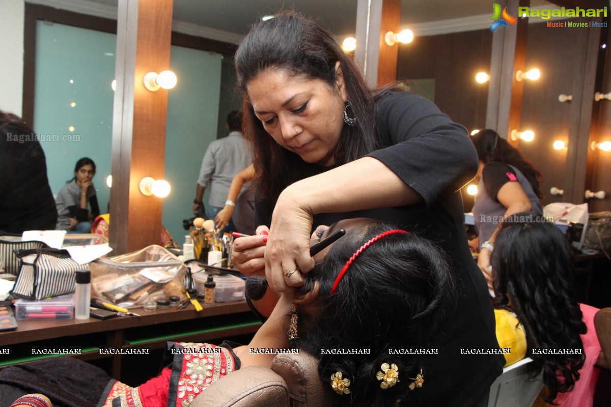 Sushma Khan Make-up Workshop at Lakme Salon, Dilsukhnagar, Hyderabad