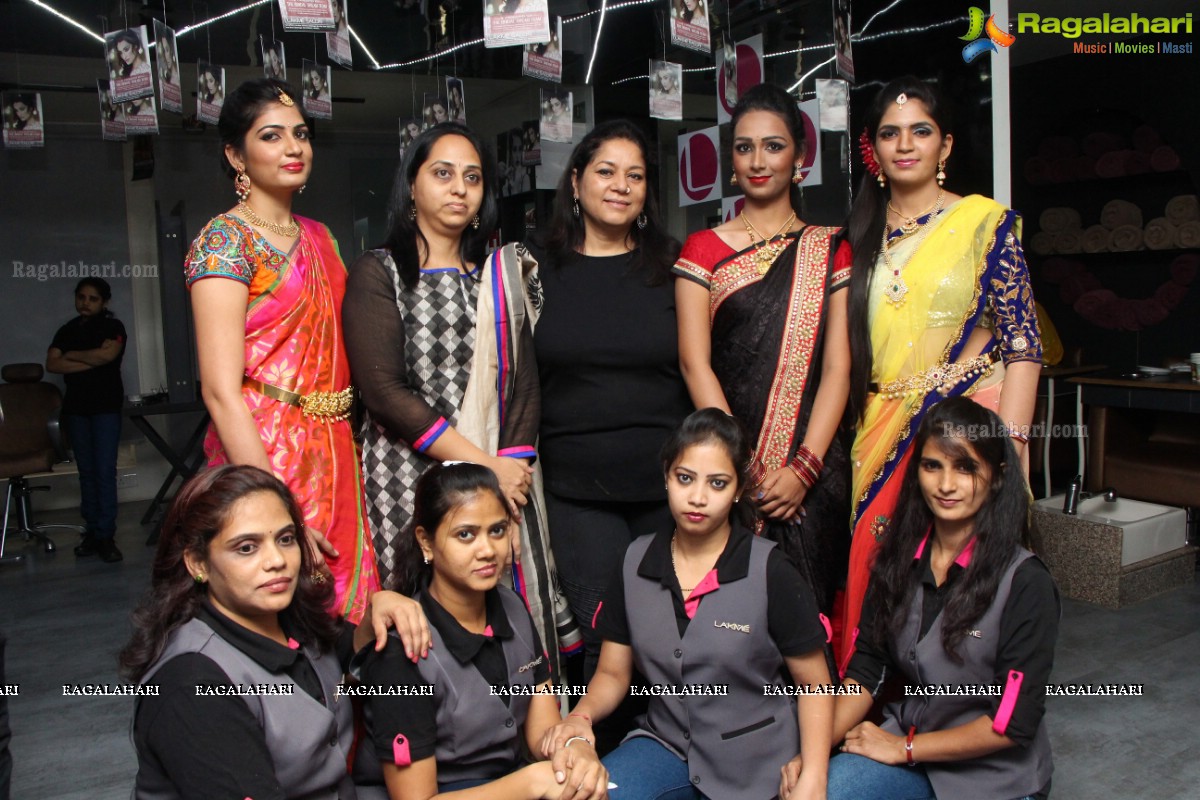 Sushma Khan Make-up Workshop at Lakme Salon, Dilsukhnagar, Hyderabad