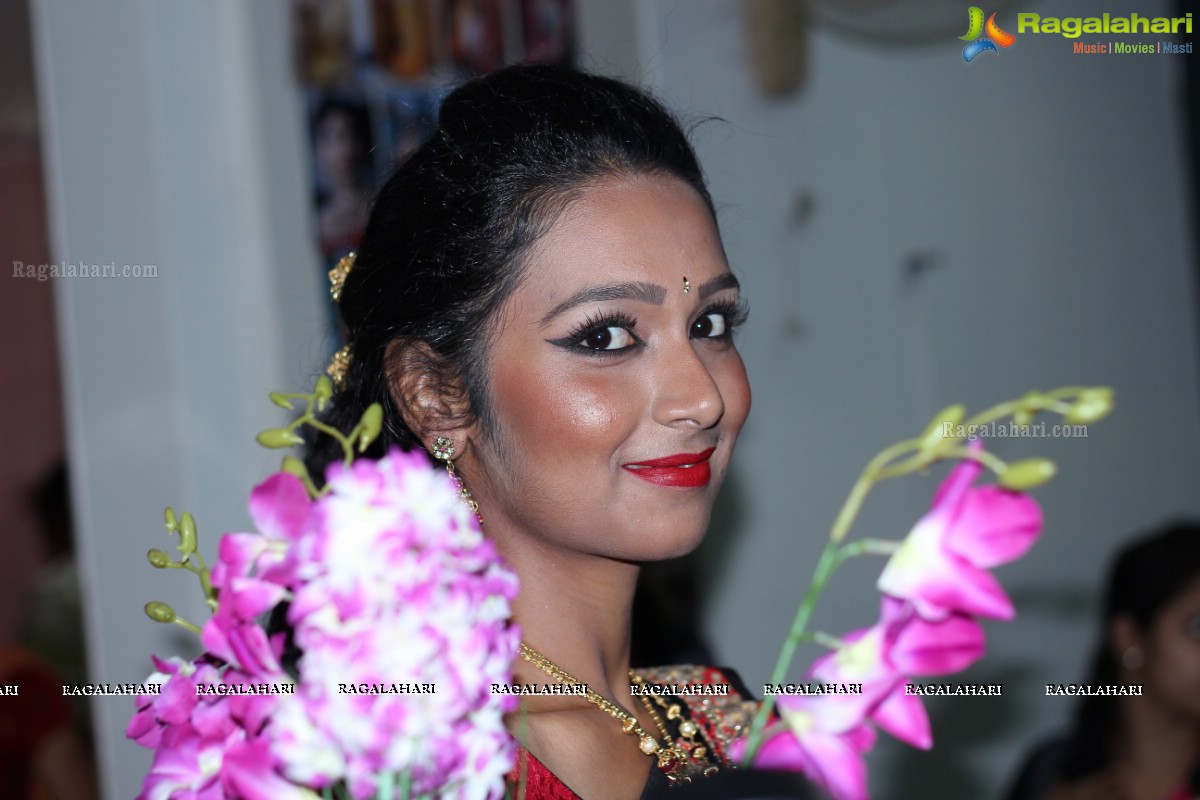 Sushma Khan Make-up Workshop at Lakme Salon, Dilsukhnagar, Hyderabad