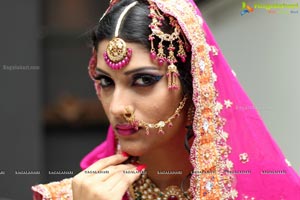 Sushma Khan Makeup Workshop