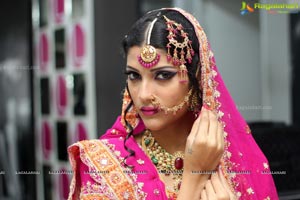 Sushma Khan Makeup Workshop