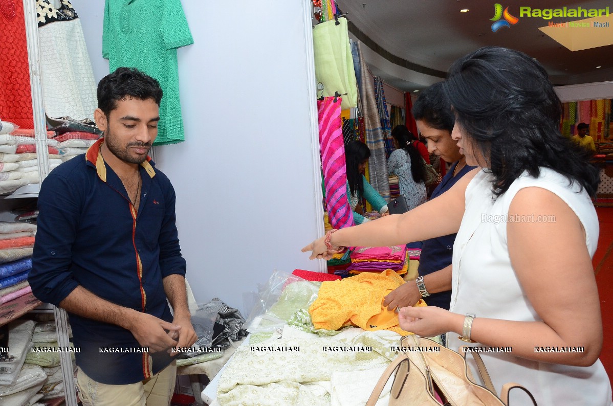 Weaves Exhibition Cum Sale in Hyderabad