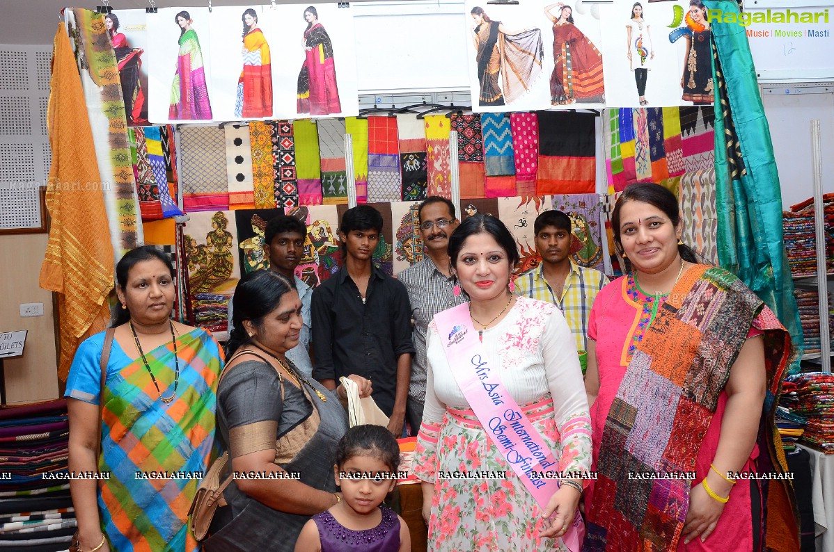 Weaves Exhibition Cum Sale in Hyderabad