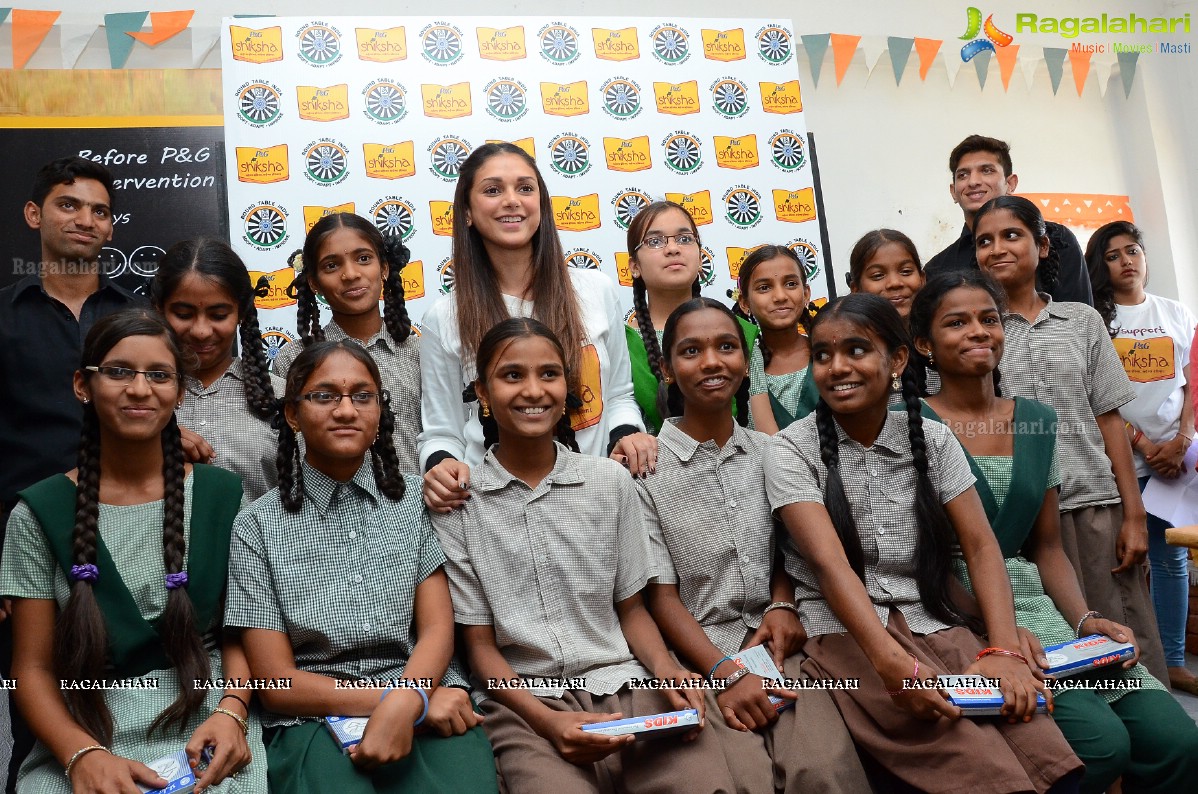 Aditi Rao Hydari at the P and G Vidyawanti Round Table ZP High School