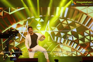 Sarrainodu Pre-Release Event