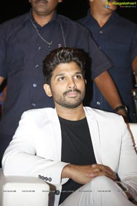 Sarrainodu Pre-Release Event