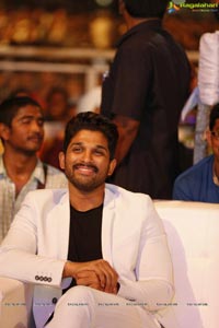 Sarrainodu Pre-Release Event