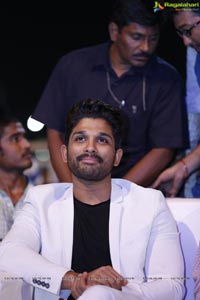 Sarrainodu Pre-Release Event