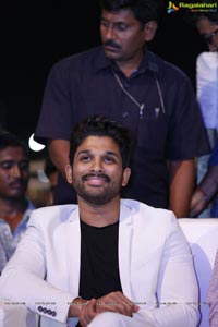 Sarrainodu Pre-Release Event