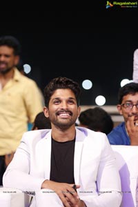 Sarrainodu Pre-Release Event