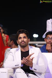 Sarrainodu Pre-Release Event