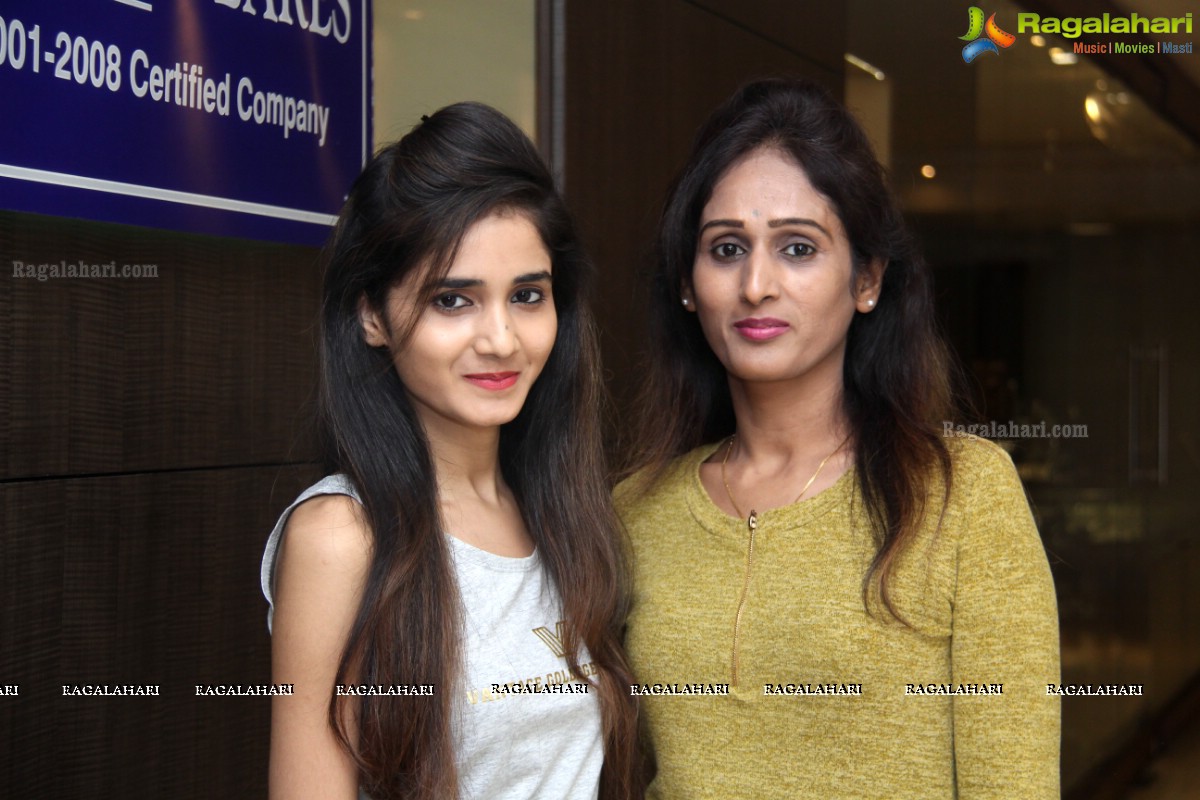 Vedha Fashion Show and Exhibition (Evening Session), Hyderabad