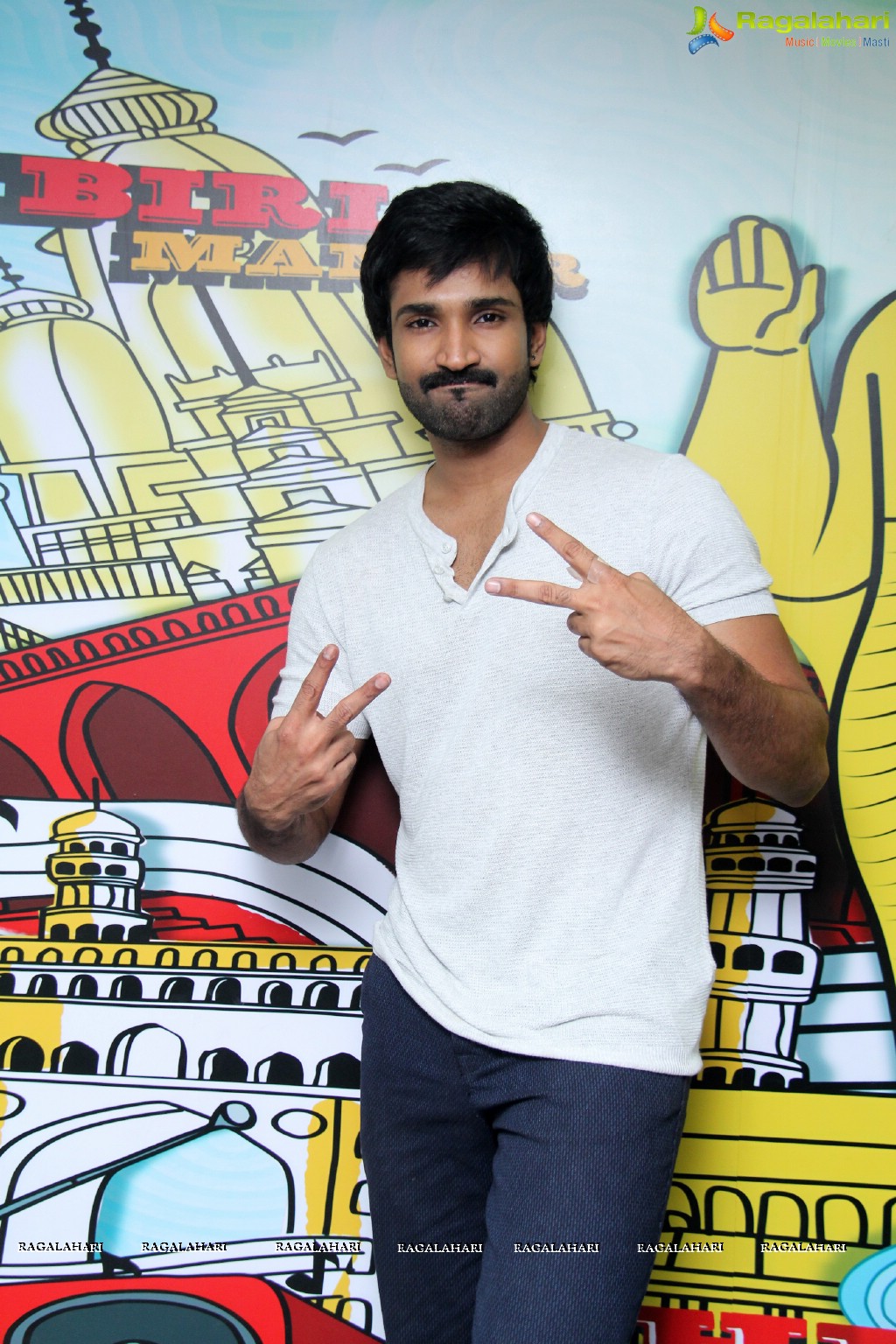 Aadhi at RED FM